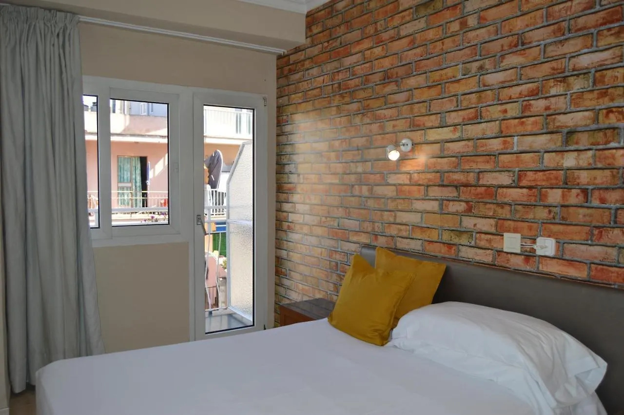 ** ベッド・アンド・ブレックファスト Hostal Mar Del Plata (Adults Only) エル・アレナル スペイン