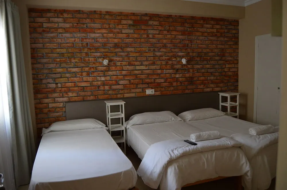 Hostal Mar Del Plata (Adults Only) エル・アレナル ベッド・アンド・ブレックファスト